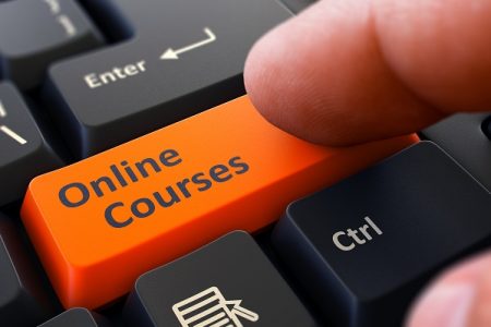 Delhi University To Offer Online Undergraduate Courses In Arts & Commerce