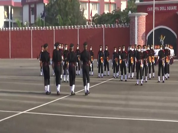 Gentlemen Cadets Lieutenant Officers