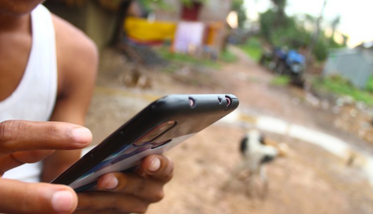 Only 29% Students In Odisha Had Access To Smartphones During Pandemic In 2020