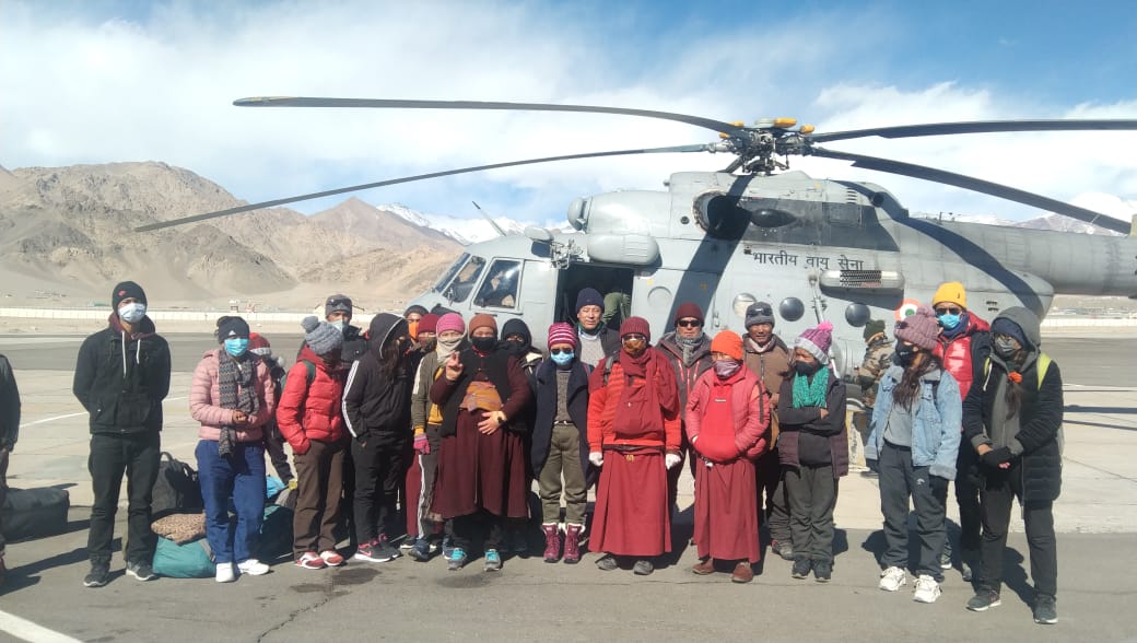 IAF Airlifts Students Leh