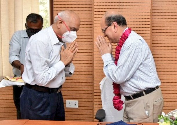 BHU Rakesh Bhatnagar Retires