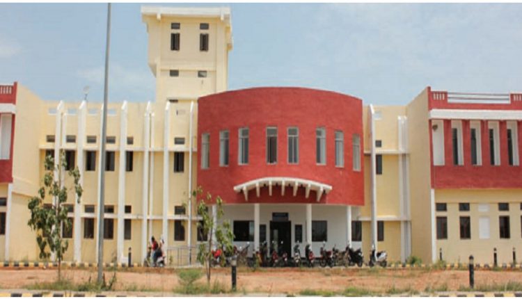 COVID Pondicherry University Closed