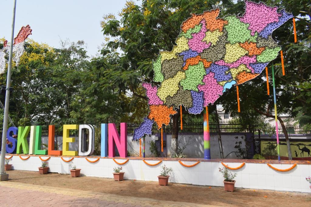 ITI Berhampur made 30-foot high Odisha map
