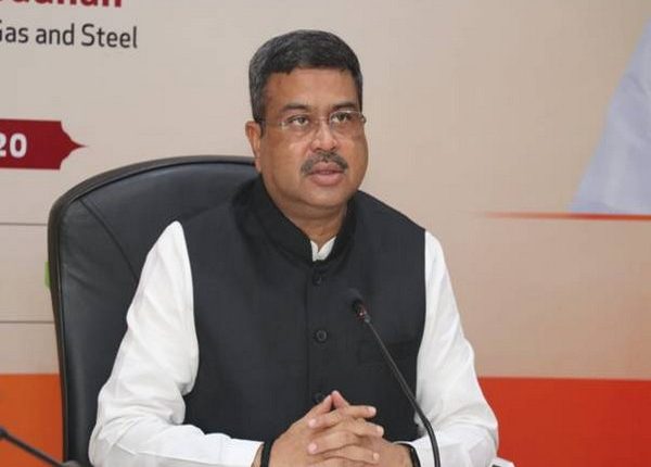 dharmendra pradhan on singapore tour