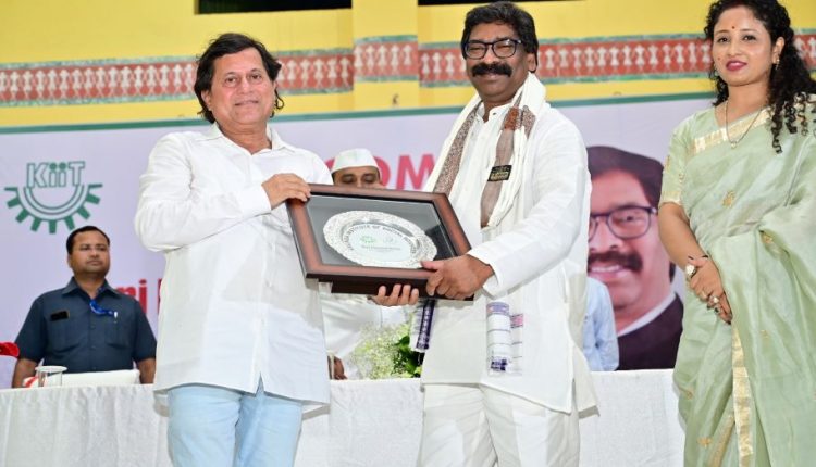 Hemant Soren at KISS